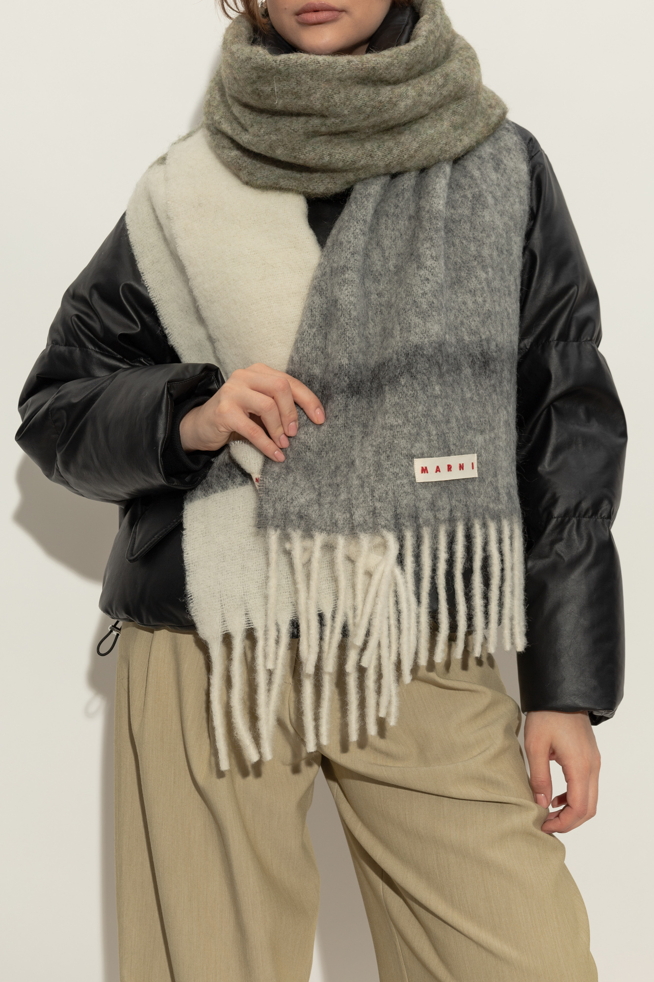 スカーフ MARNI SCARF (SCMC0139Y0UAW053 STV58) Marni Scarf with logo | Women's Accessories | Vitkac